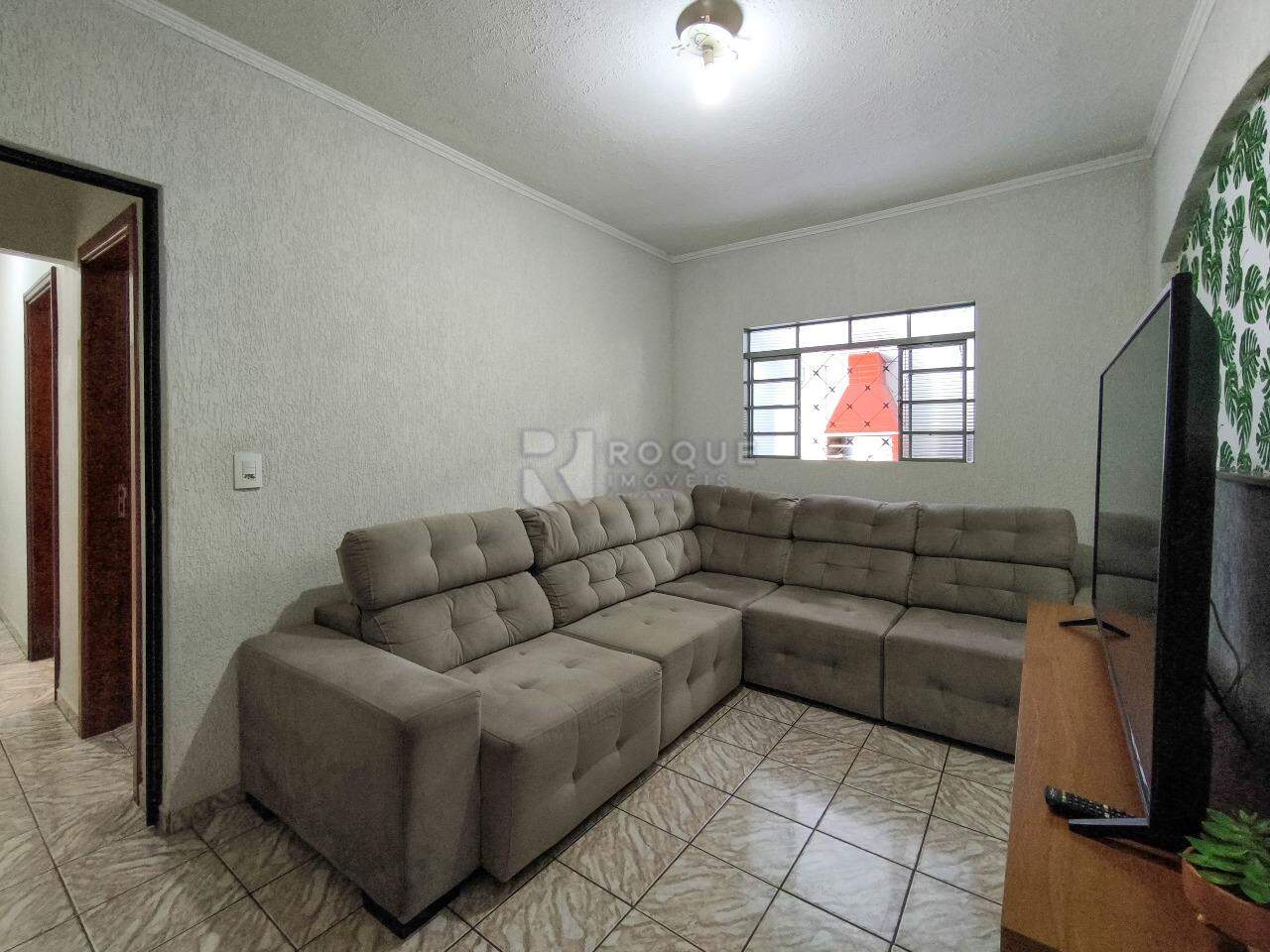 Casa Residencial à venda no bairro Jardim da Graminha: SALA DE TV