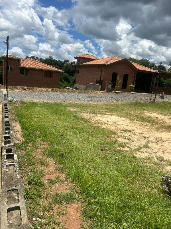 Terreno em condomínio à venda no bairro Bairro dos Pires: