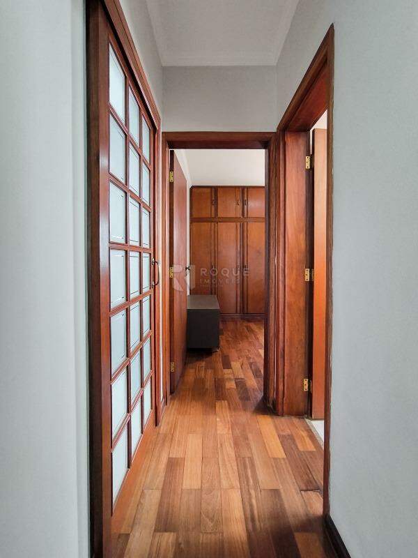 Apartamento à venda no bairro Centro: CORREDOR INTERNO