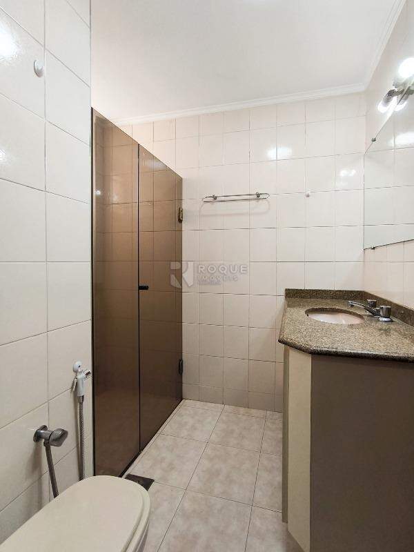 Apartamento à venda no bairro Centro: WC SUÍTE