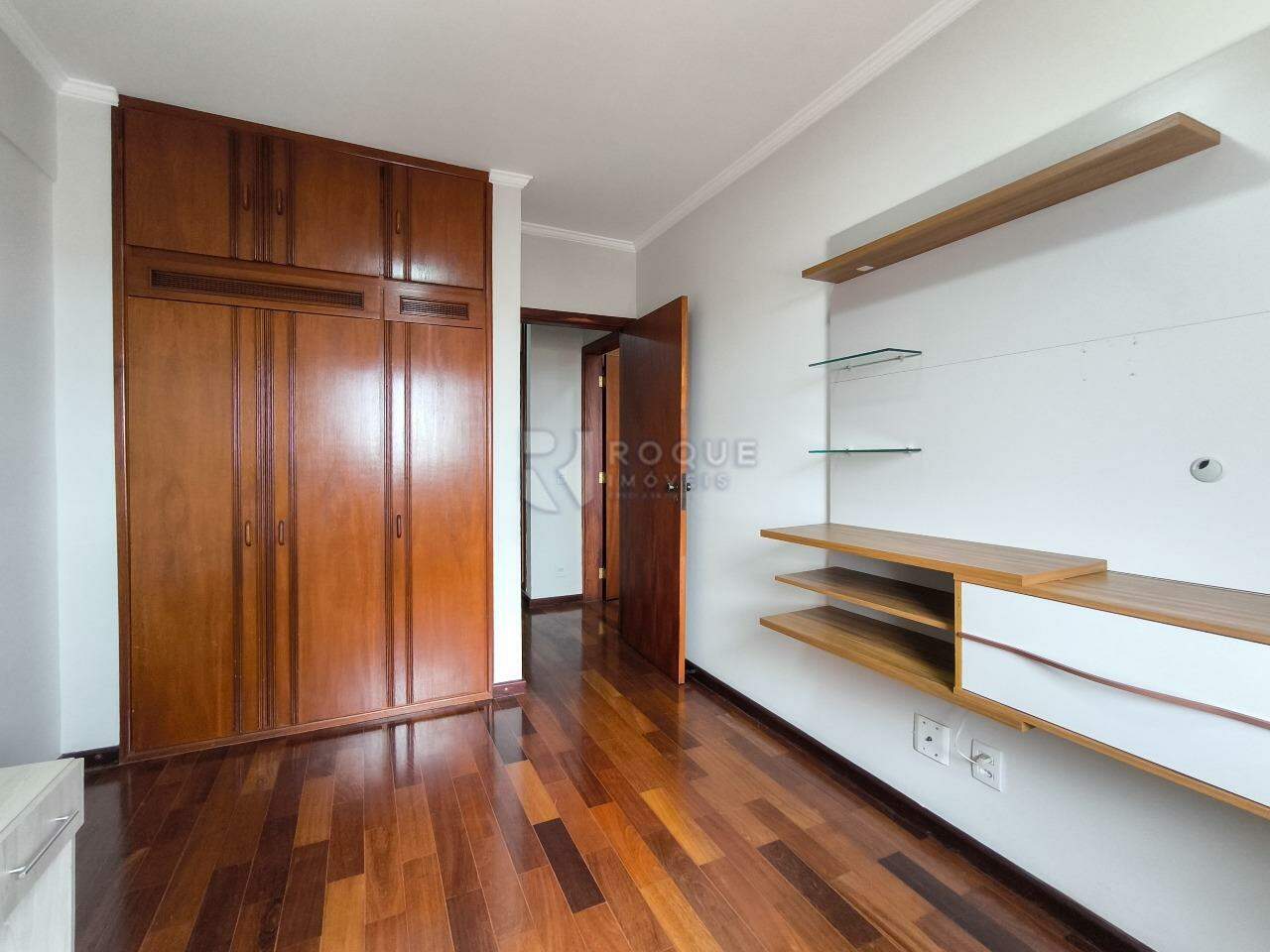 Apartamento à venda no bairro Centro: DORMITÓRIO 2