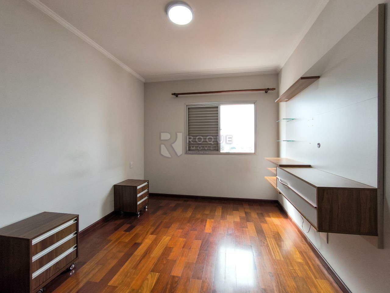 Apartamento à venda no bairro Centro: SUÍTE