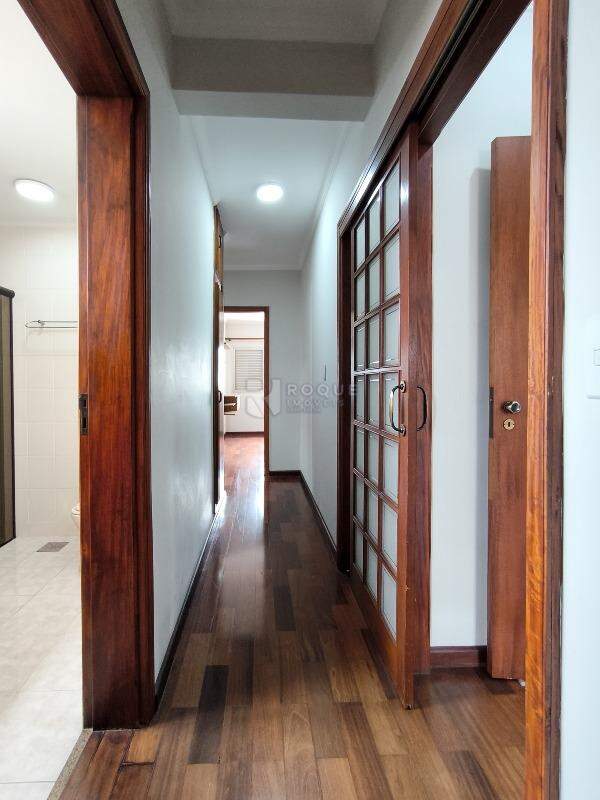 Apartamento à venda no bairro Centro: CORREDOR INTERNO