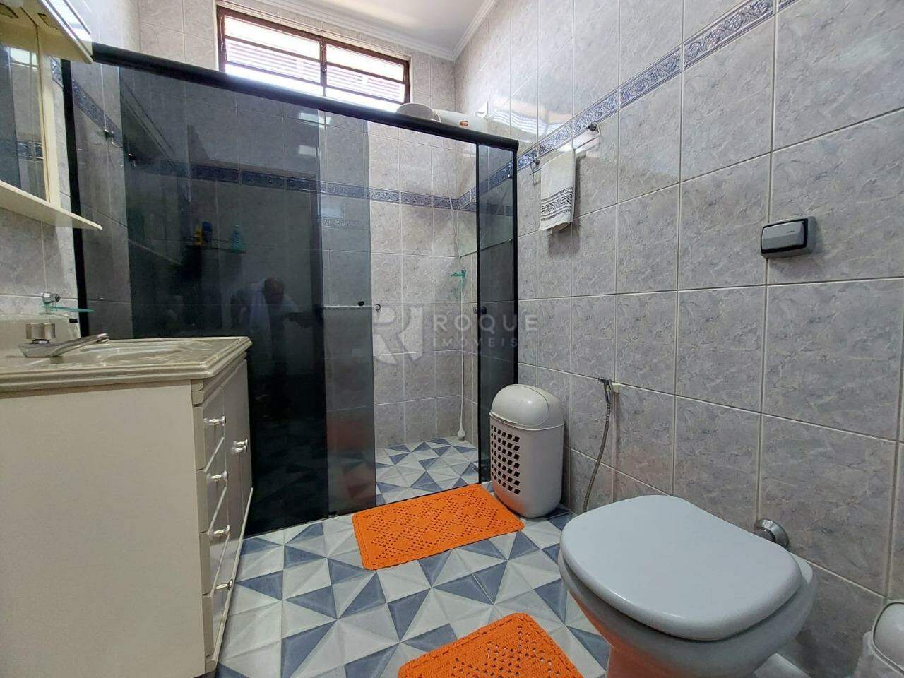 Casa Residencial à venda no bairro Vila Castelar: 