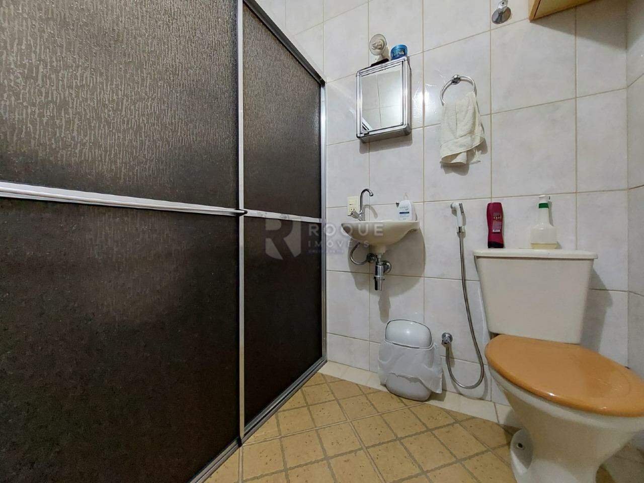 Casa Residencial à venda no bairro Vila Castelar: 