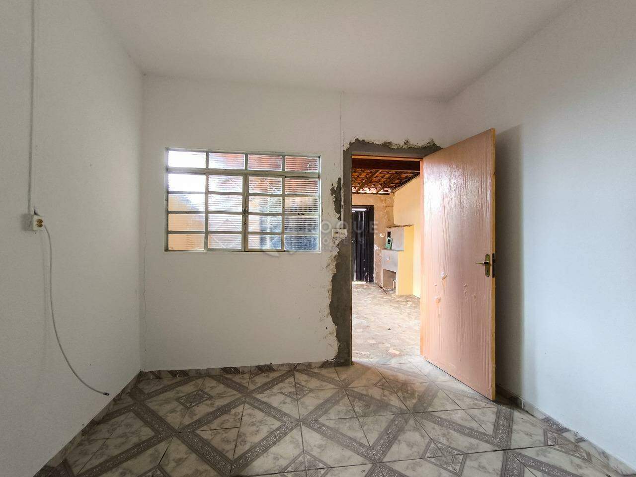 Casa Residencial à venda no bairro Vila Queiroz: SALA CASA 1