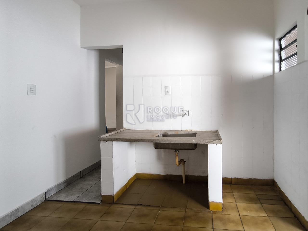 Casa Residencial à venda no bairro Jardim São Paulo: COZINHA