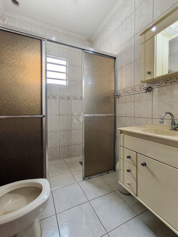 Casa Residencial à venda no bairro Vila Queiroz: WC SUÍTE CASA 2