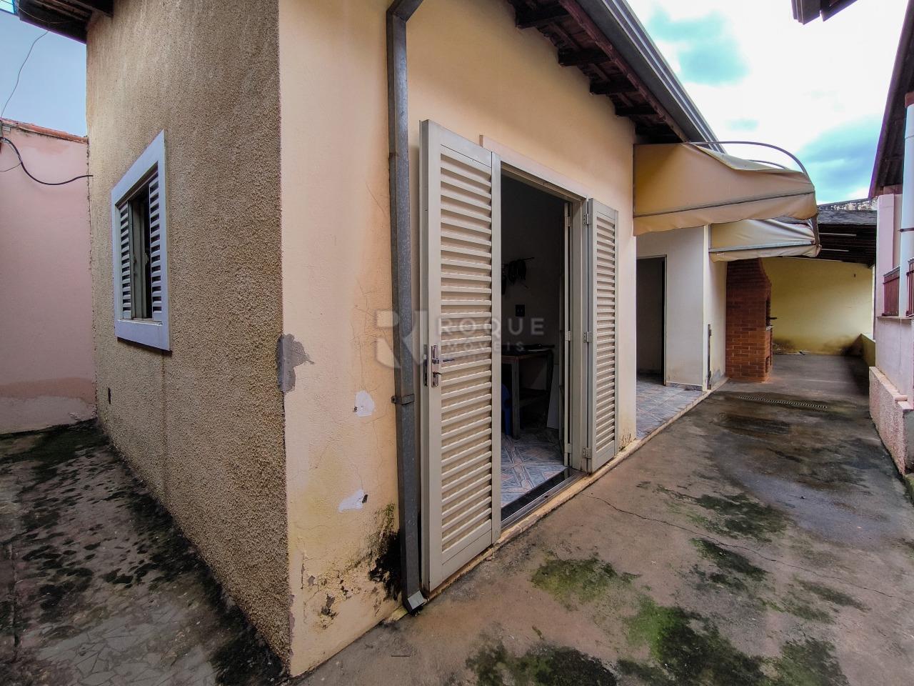 Casa Residencial à venda no bairro Vila Queiroz: CASA 2