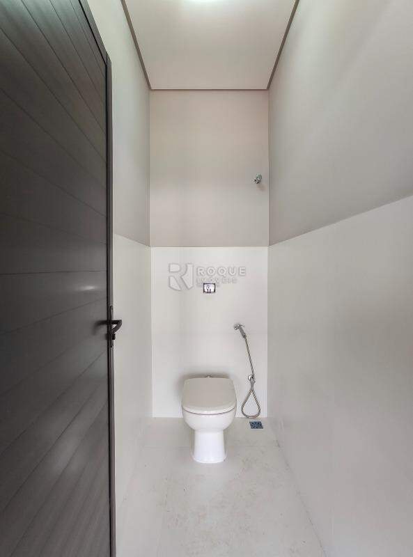 Casa em condomínio para aluguel no bairro Portal de São Clemente: WC fundo 