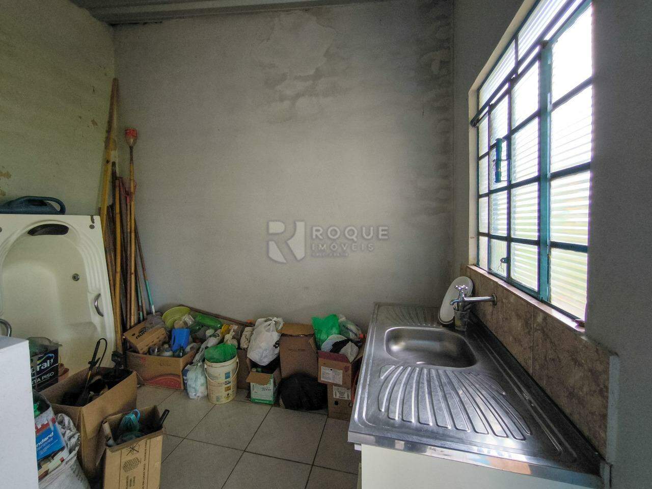 Chácara à venda no bairro Pires de Cima: COZINHA