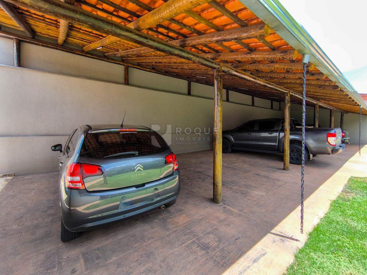 Chácara à venda no bairro Jardim Residencial Recanto Alvorada: GARAGEM