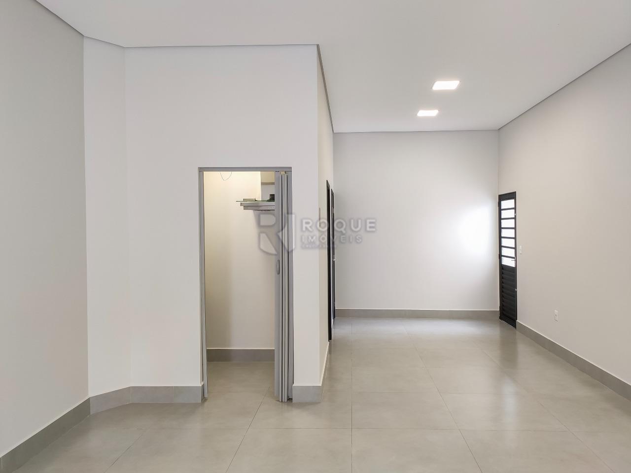 Salão para aluguel no bairro Chácaras Antonieta: Sala