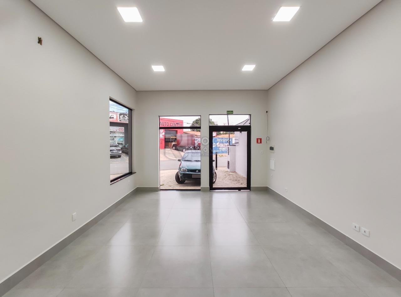 Salão para aluguel no bairro Chácaras Antonieta: Sala