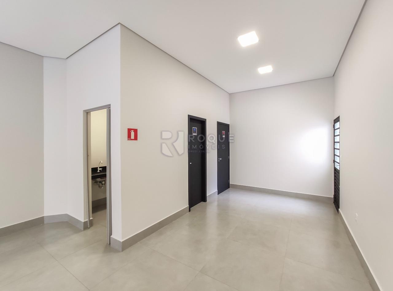 Salão para aluguel no bairro Chácaras Antonieta: Sala 