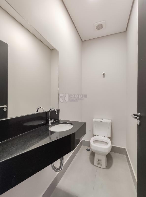 Salão para aluguel no bairro Chácaras Antonieta: WC social 1