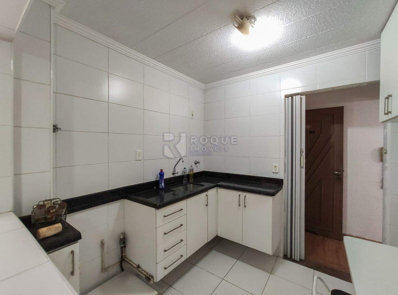 Apartamento para aluguel no bairro Itaipu: Cozinha 
