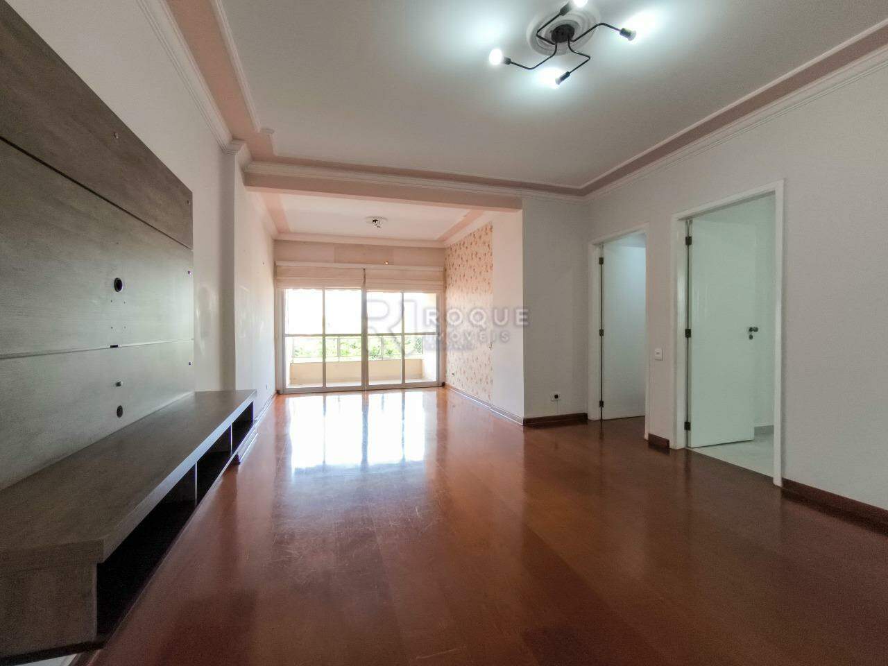 Apartamento para aluguel no bairro Centro: Sala