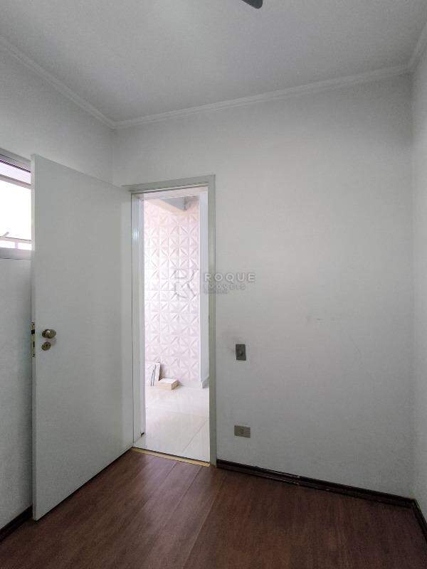 Apartamento para aluguel no bairro Centro: Dormitório fundo 