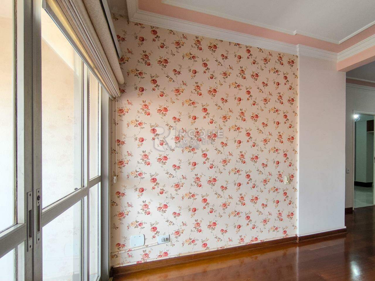 Apartamento para aluguel no bairro Centro: Sala