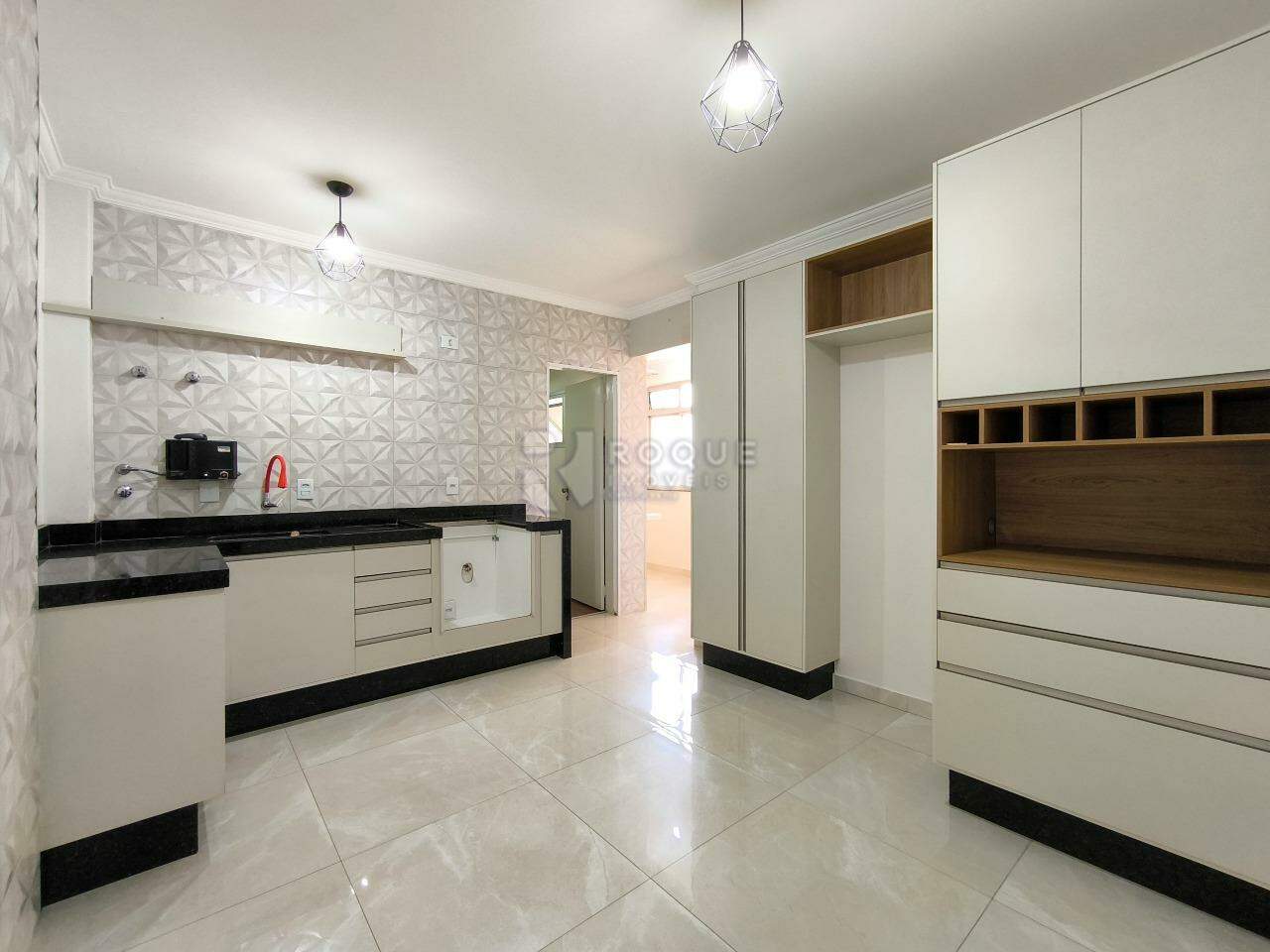 Apartamento para aluguel no bairro Centro: Cozinha