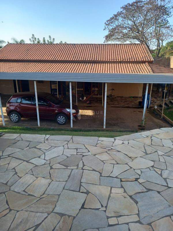 Chácara à venda no bairro Jardim Lagoa Nova: 