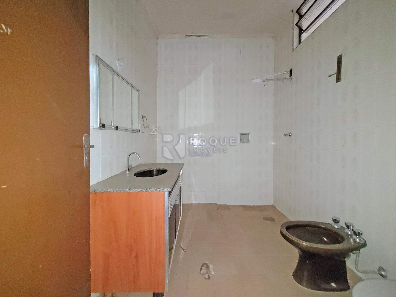 Casa Residencial à venda no bairro Jardim Piratininga: BANHEIRO SUÍTE