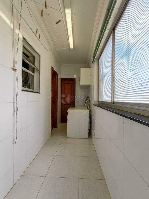 Apartamento à venda no bairro Centro: ÁREA DE SERVIÇO
