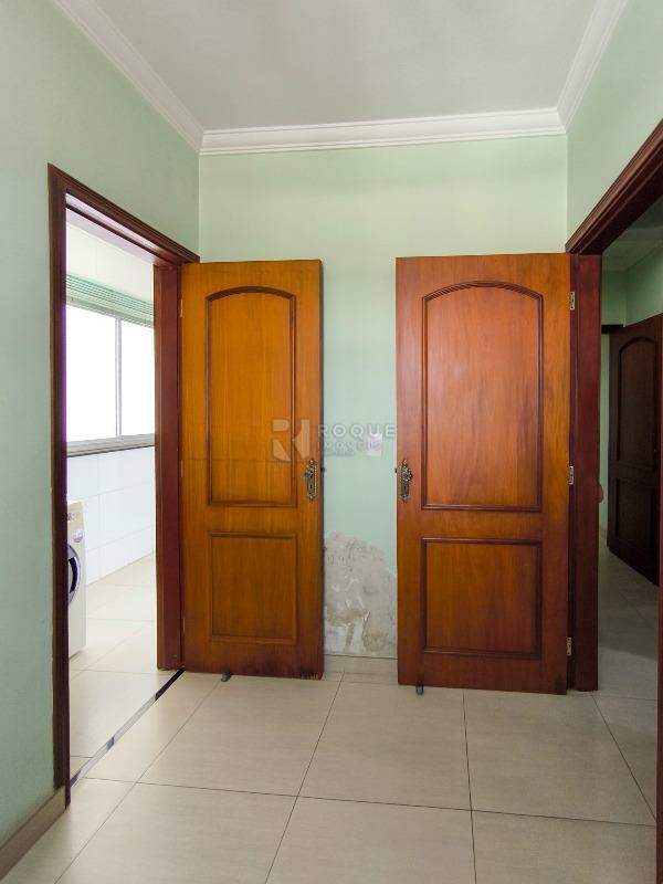 Apartamento à venda no bairro Centro: ESCRITÓRIO