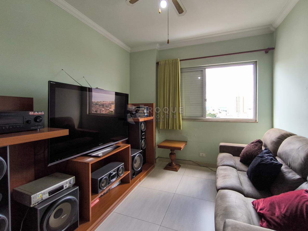 Apartamento à venda no bairro Centro: DORMITÓRIO 2