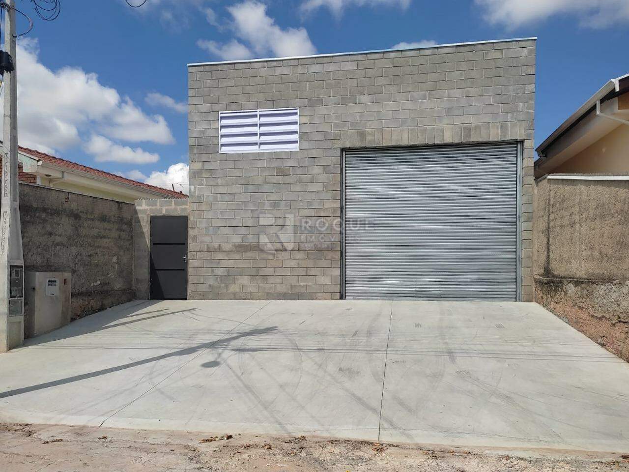 Barracão/Galpão para aluguel no bairro Jardim Nova Suiça: Fachada