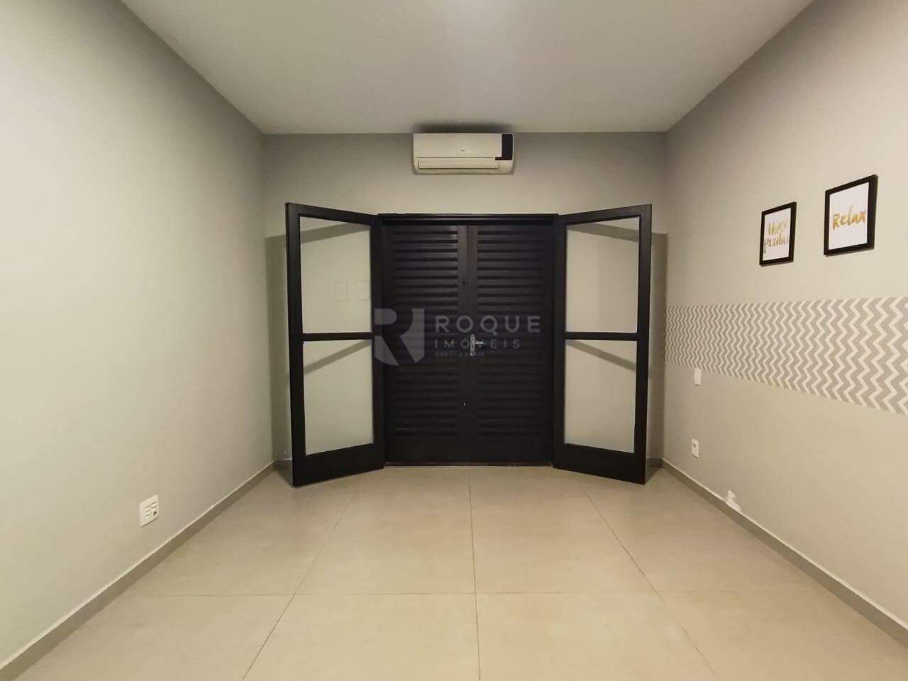 Casa em condomínio à venda no bairro Parque Residencial Roland 2: Dormitorio suite