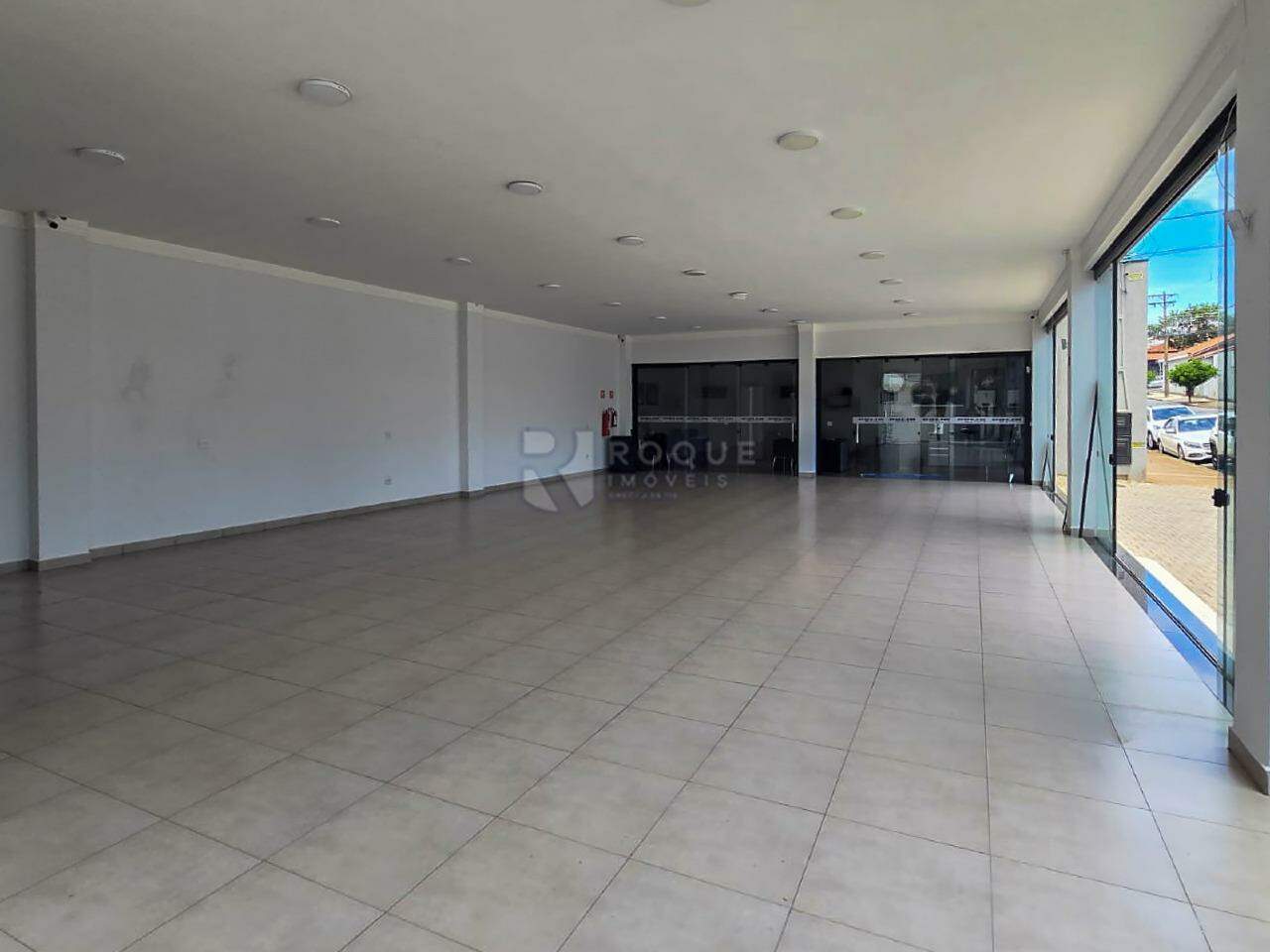 Salão para aluguel no bairro Jardim São Manoel: Salão