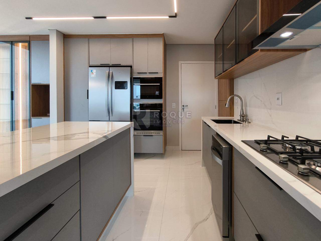 Apartamento à venda no bairro Graminha: COZINHA