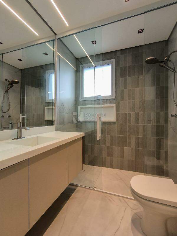 Apartamento à venda no bairro Graminha: WC SUÍTE 1