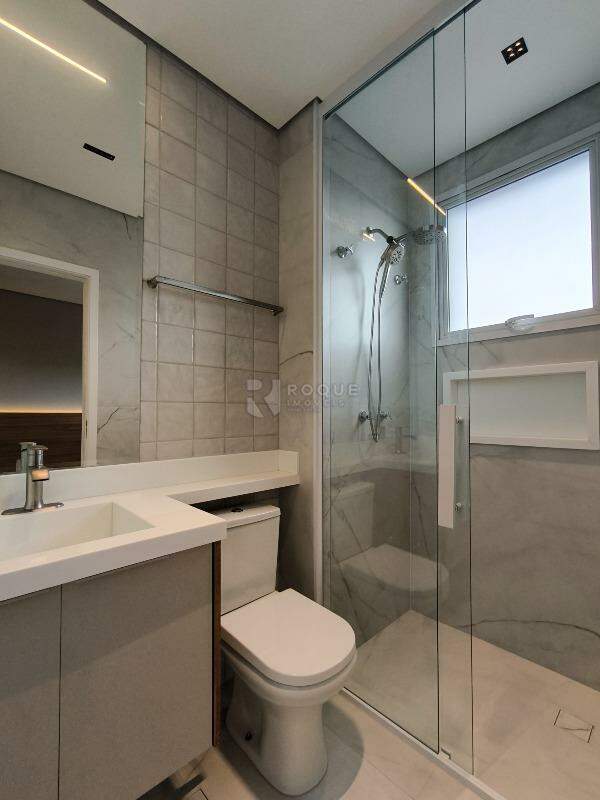 Apartamento à venda no bairro Graminha: WC SUÍTE 3