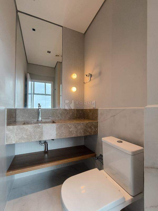 Apartamento à venda no bairro Graminha: LAVABO