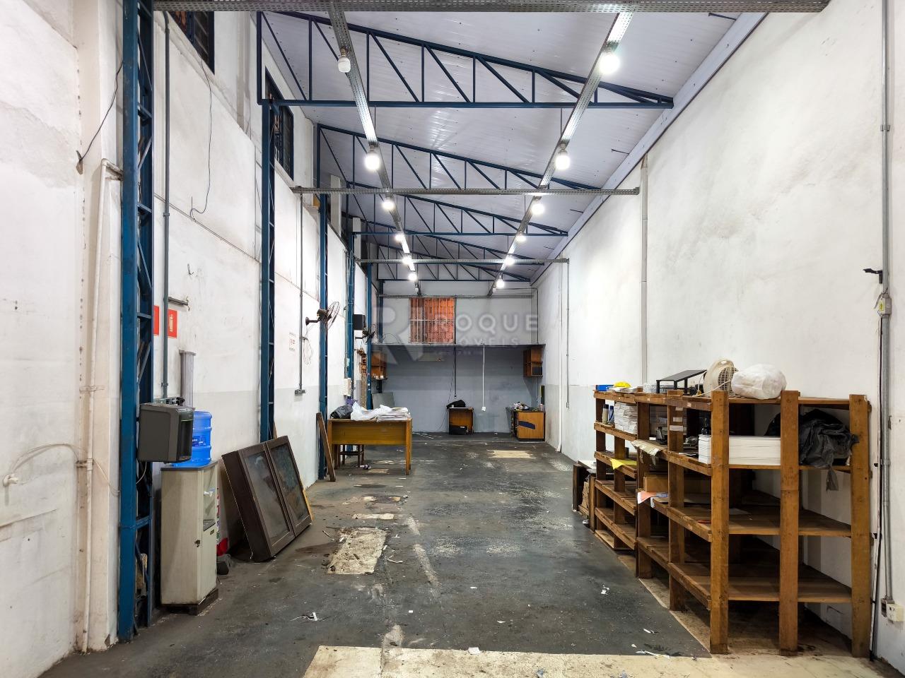 Barracão/Galpão à venda no bairro Chácaras Antonieta: BARRACÃO