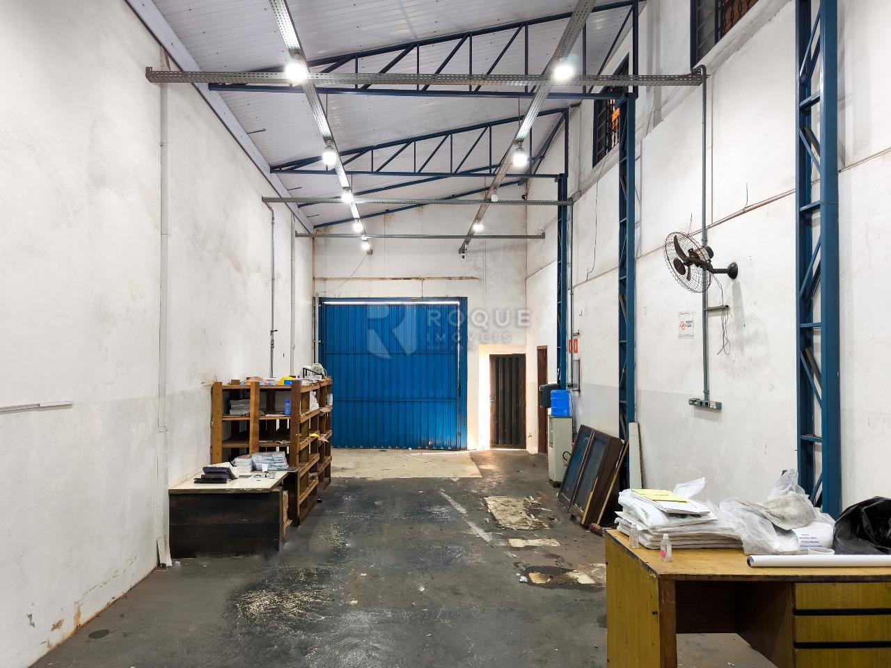 Barracão/Galpão à venda no bairro Chácaras Antonieta: BARRACÃO