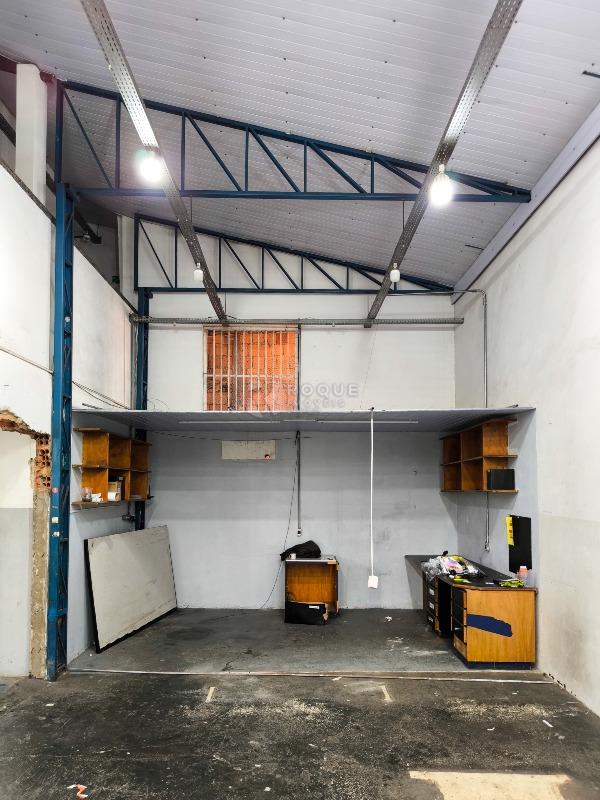 Barracão/Galpão à venda no bairro Chácaras Antonieta: BARRACÃO