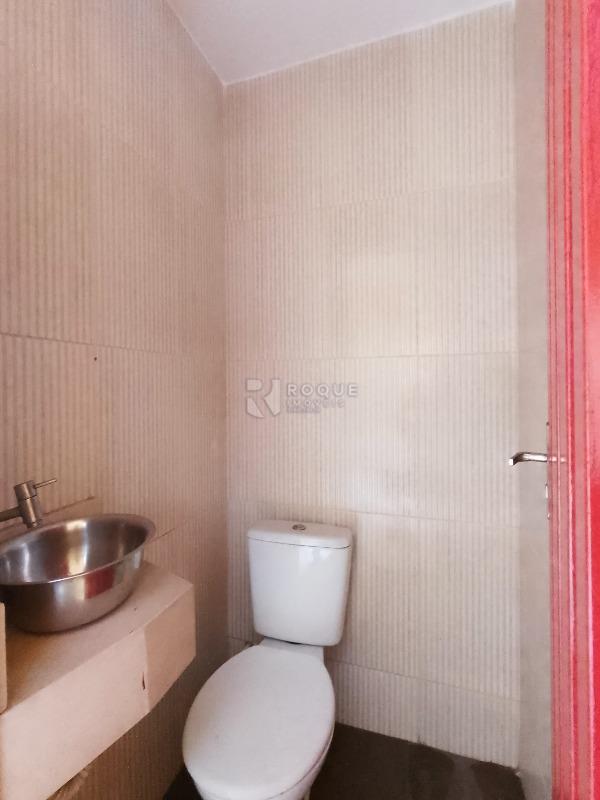 Salão para aluguel no bairro Jardim Elisa Fumagalli: WC Social