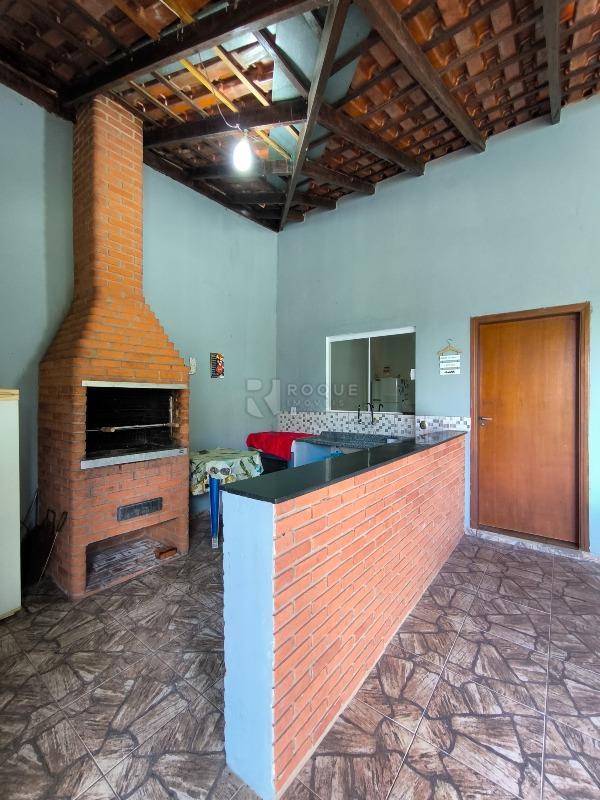 Chácara à venda no bairro Bairro dos Pires: ÁREA GOURMET