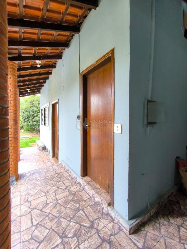 Chácara à venda no bairro Bairro dos Pires: BANHEIRO EXTERNO