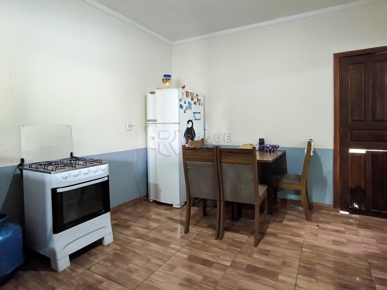 Chácara à venda no bairro Bairro dos Pires: COZINHA