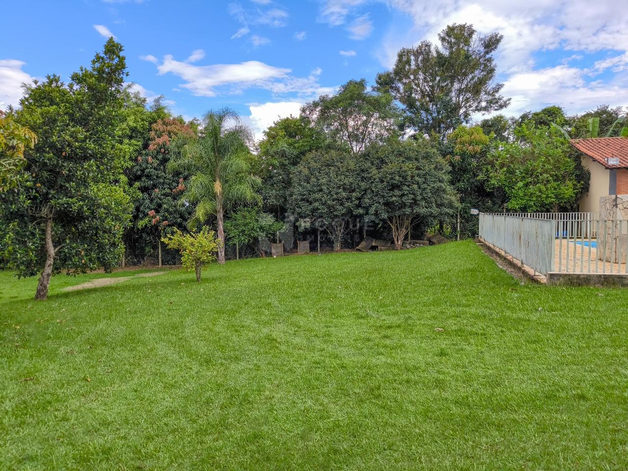 Chácara à venda no bairro Bairro dos Pires: ESTACIONAMENTO