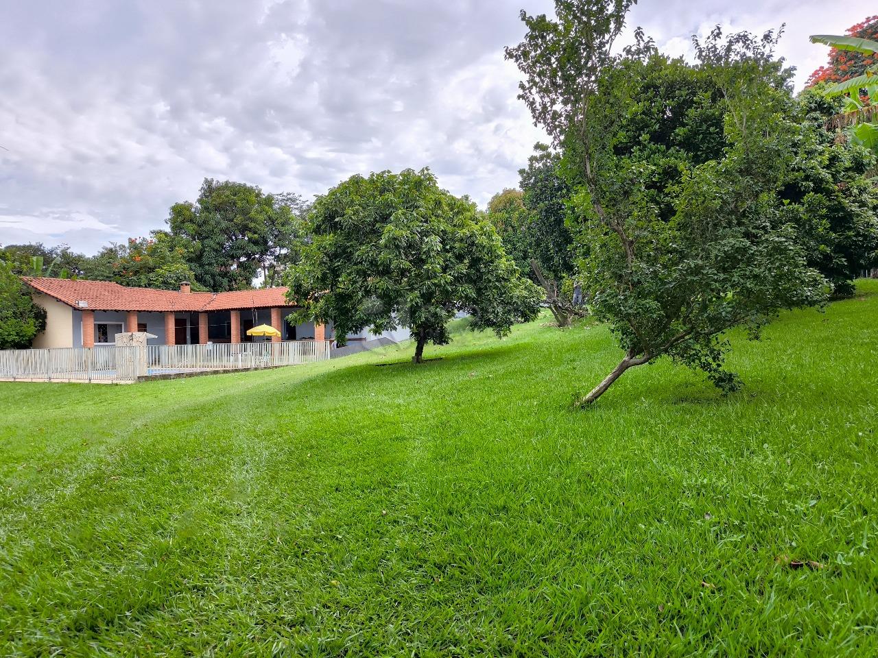 Chácara à venda no bairro Bairro dos Pires: ÁREA VERDE