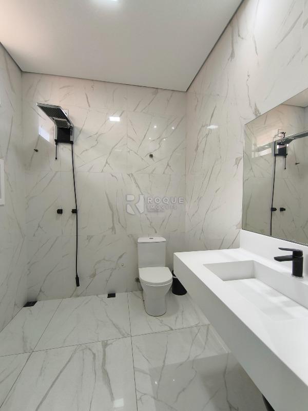 Casa Residencial à venda no bairro Jardim dos Jequitibás: WC SUÍTE