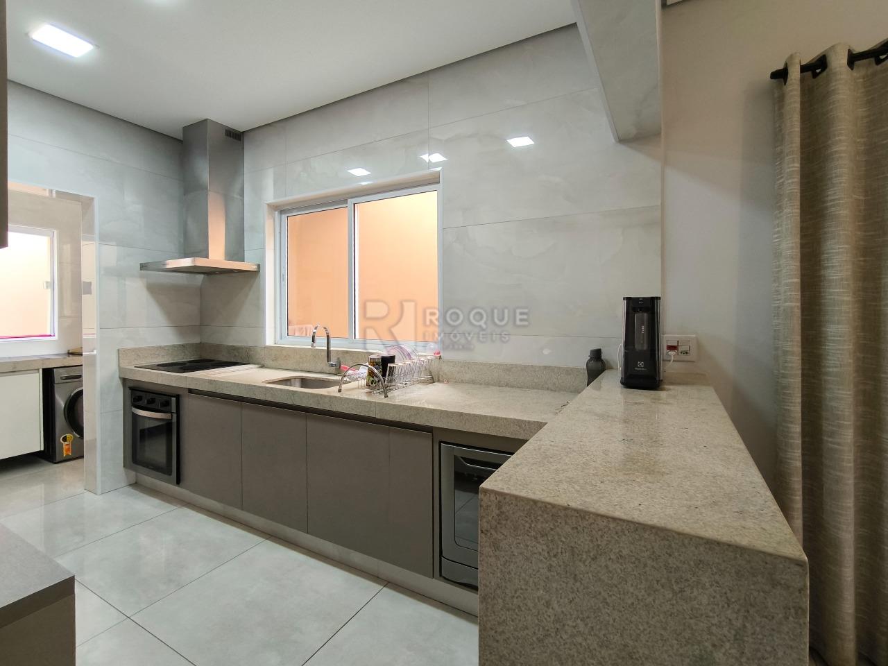 Casa Residencial à venda no bairro Jardim dos Jequitibás: COZINHA