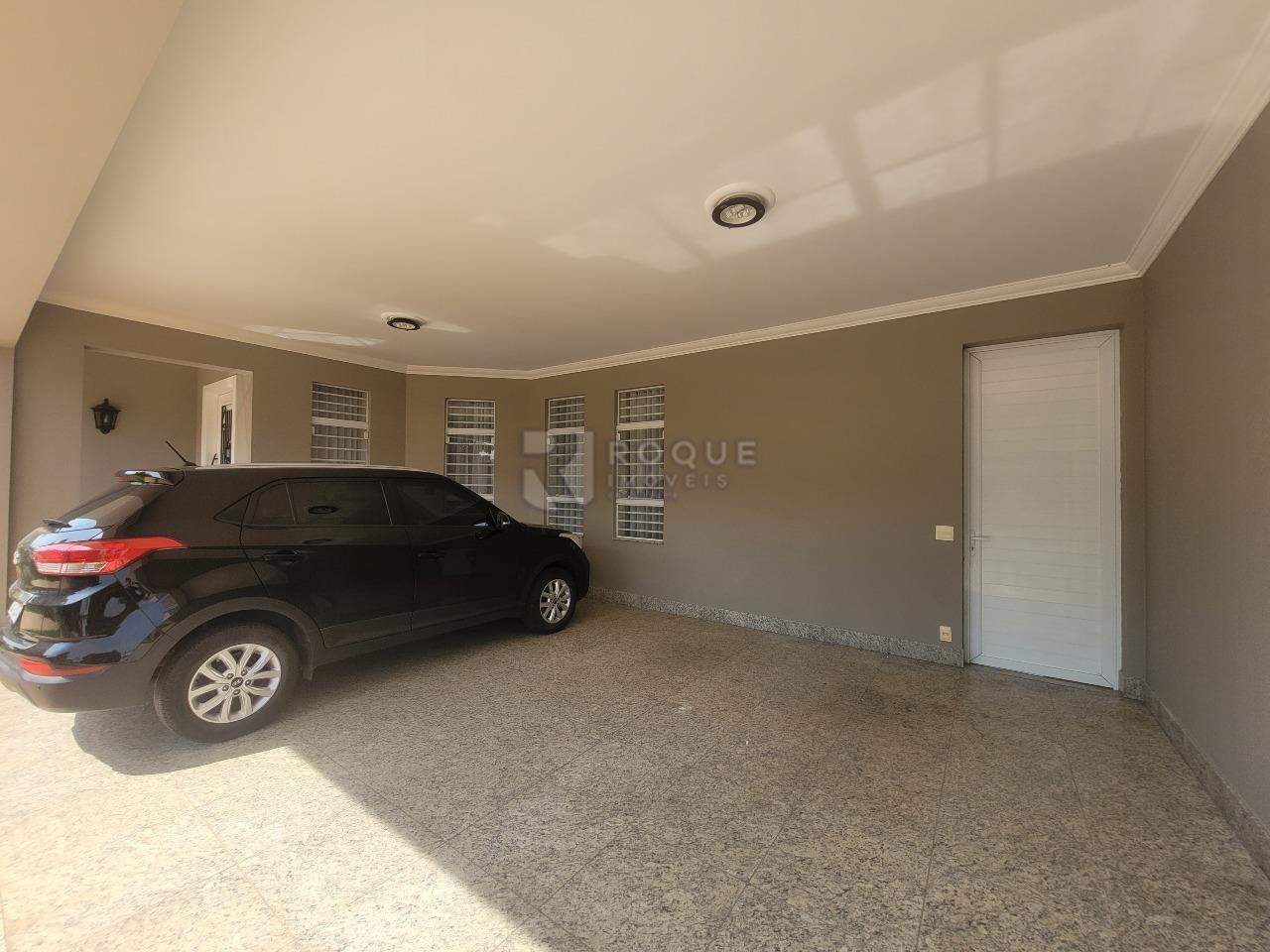 Casa em condomínio à venda no bairro Residencial Greville: Garagem