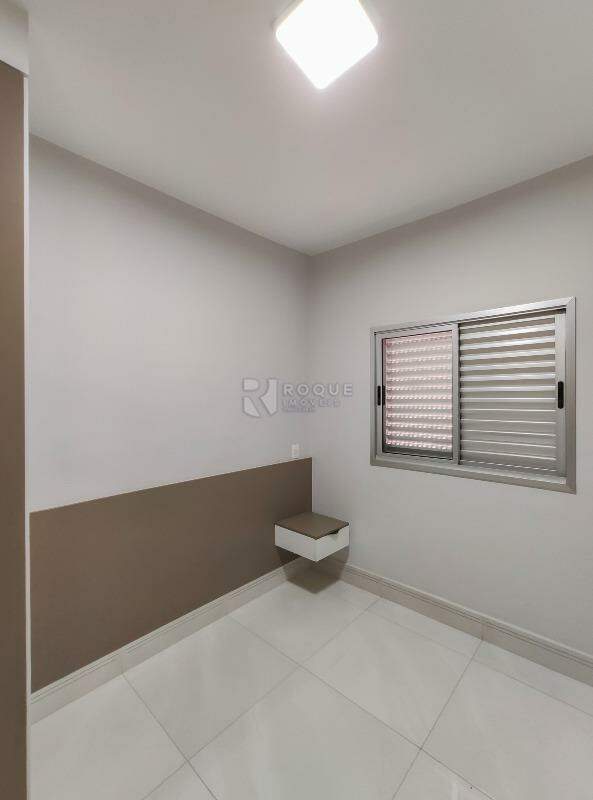 Apartamento para aluguel no bairro Chácaras Antonieta: Dormitório 2